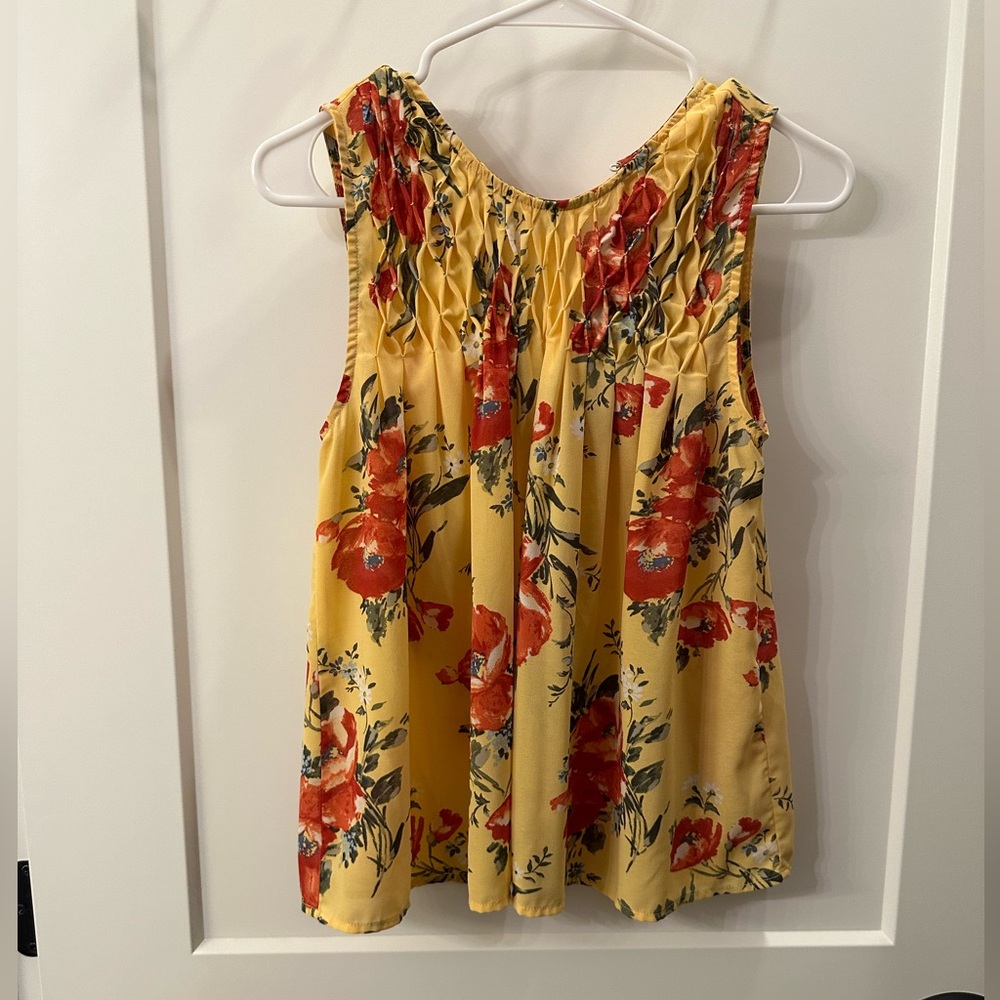 Abercrombie & Fitch yellow poppy floral top XS
